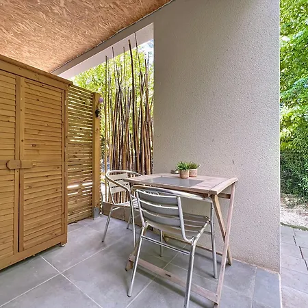 Apartment Avec Exterieur Baho